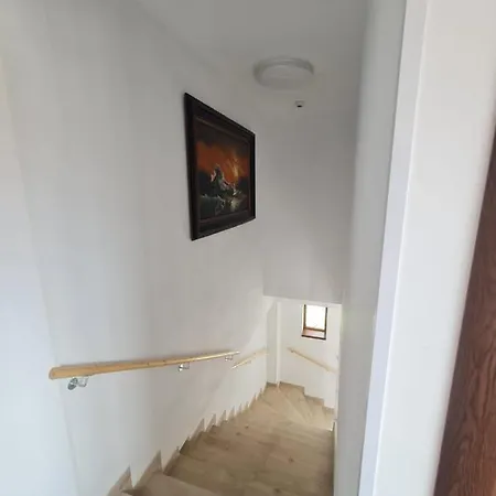 Yuka Πανσιόν Vama Veche