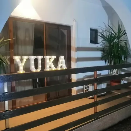 Πανσιόν Yuka Vama Veche